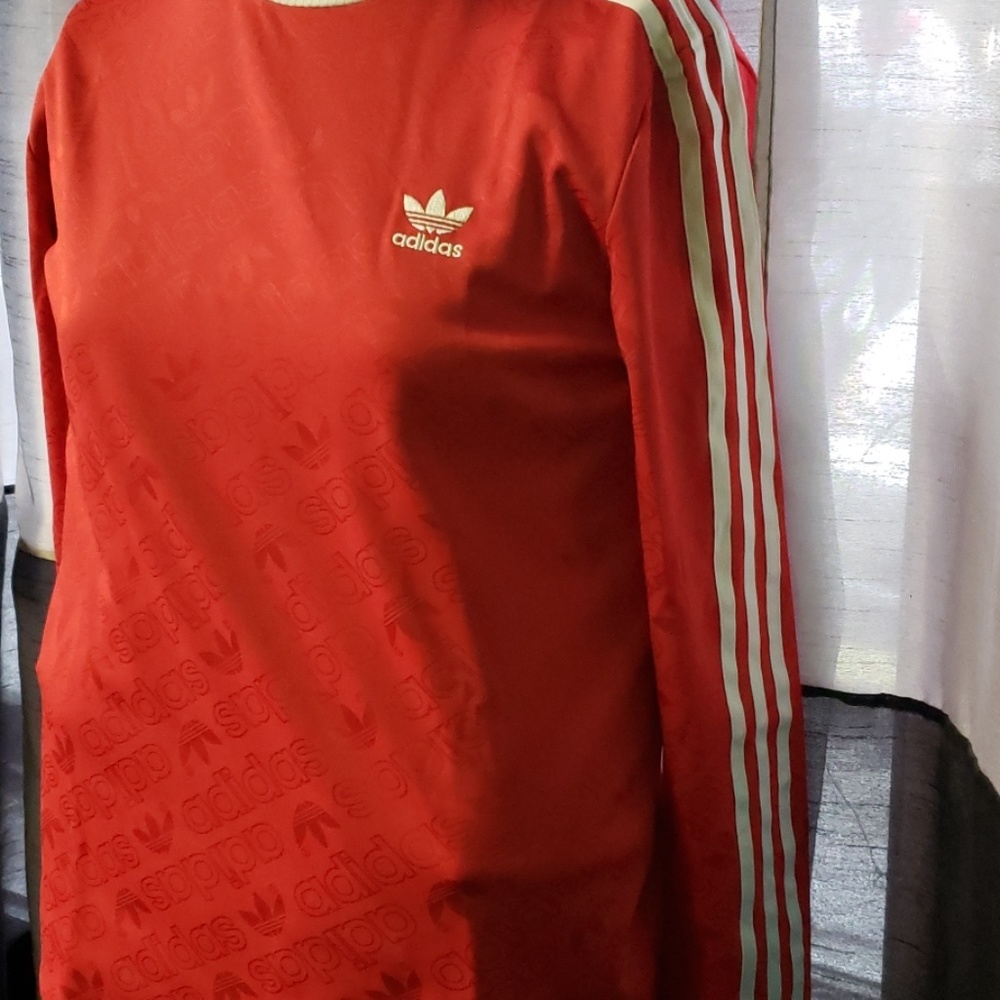 Addidas - Picture 2 of 2